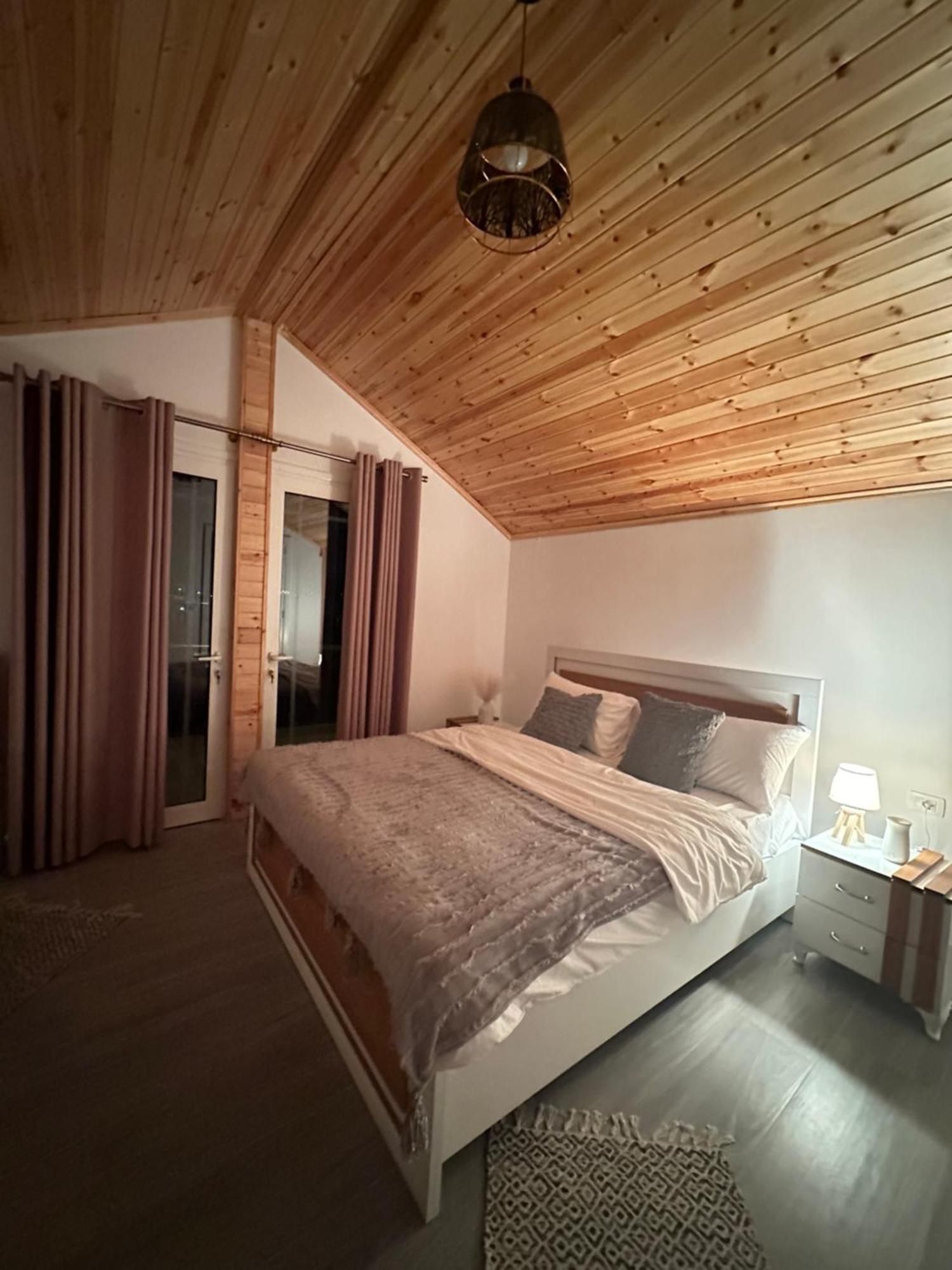 Guest House Rean เบราท ภายนอก รูปภาพ