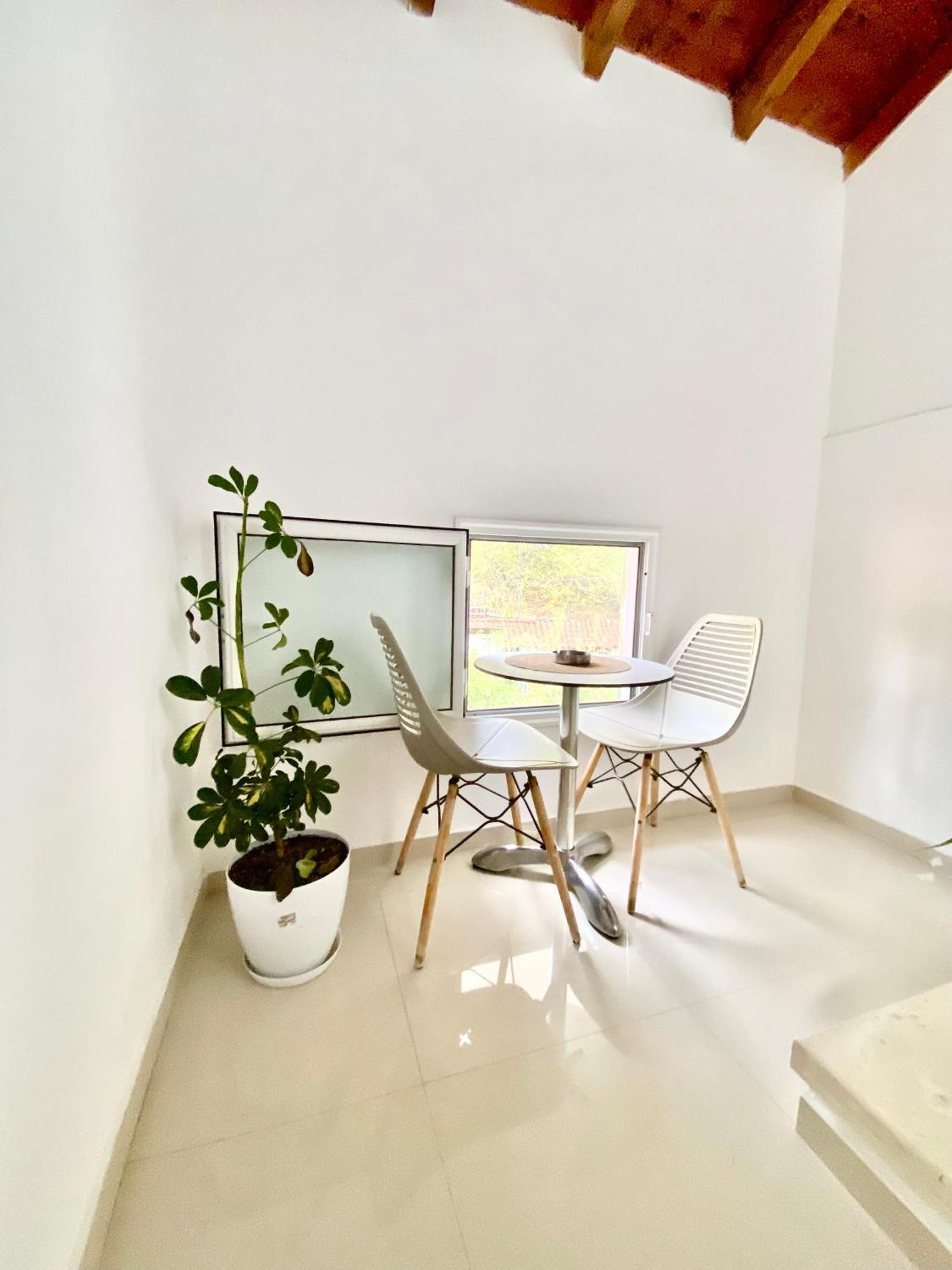 Guest House Rean เบราท ภายนอก รูปภาพ